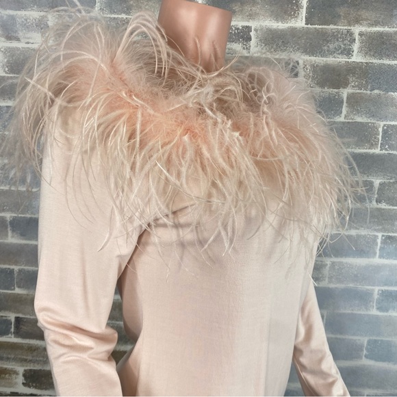 Boston Proper Ostrich Feather Trimmed Pale Pink Long Sleeve Pull Over Size M - Picture 6 of 13